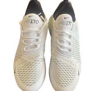 Men’s Nike 270 Size 10